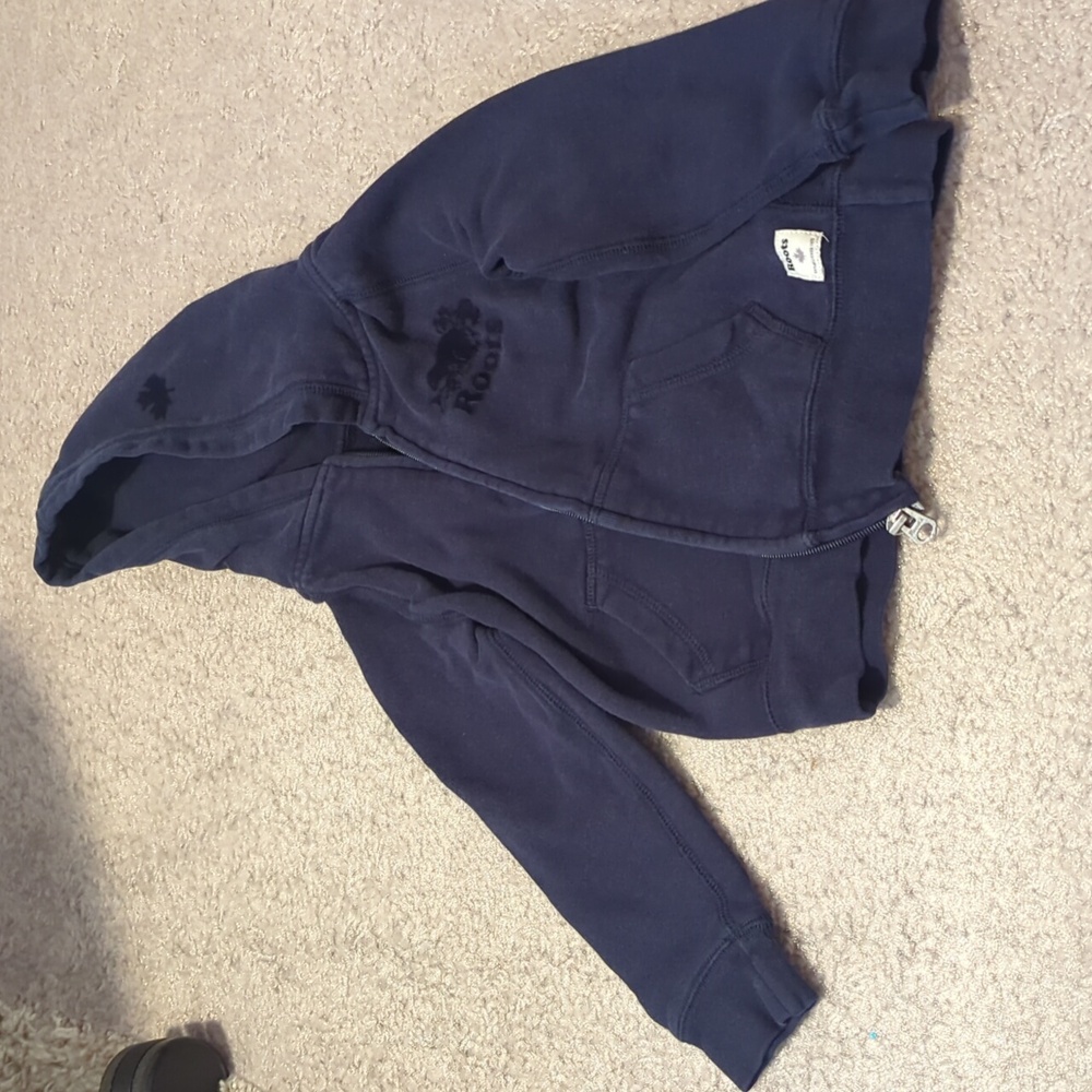 Roots zip up sweatshirt size t